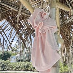 sarah cameron aesthetic | outer banks Resort Chic, Foto Ideas Instagram, Island Girl, Island Resort