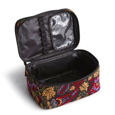 Organize your beauty essentials in style with our Brush Up Cosmetic Case. Designed for the modern makeup enthusiast, this versatile case offers the perfect blend of functionality and elegance to keep your cosmetics and brushes organized and accessible. Whether you're traveling, heading to the gym, or simply need a stylish and functional way to organize your beauty essentials at home, this case offers the perfect solution. Vera Bradley Brush Up Cosmetic Case Bag in Midnight Garden Paisley Black Black Designer Bags, Modern Makeup, Midnight Garden, Backpack Lunch Bag, Duffel Bag Backpack, Belt Purse, Stocking Stuffer Gifts, Toiletry Bag Travel, Mini Purse