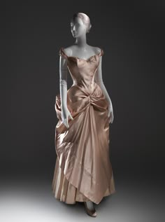 Charles James, Vintage Gowns, فستان سهرة, 1940s Fashion, Historical Dresses, Moda Vintage, Mode Vintage, Historical Fashion, Beautiful Gowns