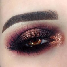 36 Sexy Makeup Looks For Brown Eyes Maquillaje Smokey Eyes, Beauty Make-up, Makeup Looks For Brown Eyes, Fall Makeup, Lip Art, Makeup Goals, Eye Make, Love Makeup, Eyeshadow Looks