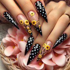 CUTE SUMMER NAILS 2024 Nail Inspo Trendy 2024 Spring Almond, Speing Nails, Black Spring Nails, Summer Nails Art, Summer Nails 2024, Cruise Nails, Polka Dot Nail Art, Mini Canvases, Purple Glitter Nails