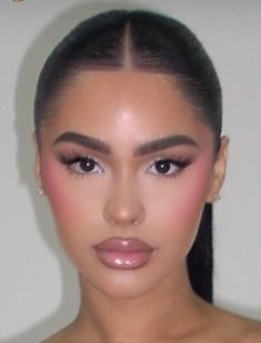 Natural Baddie Makeup, Senior Pictures Makeup, Angelic Makeup Look, Intimidating Makeup, Elopement Makeup, Church Makeup, Grad Outfits, Y2k Makeup, Rhinestone Makeup