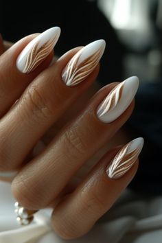 White Nails Almond Nails Designs Fall 2024, Stylish Nails White, White Swirl Nail Designs, Nude And White Nails, Navy And Silver Nails, Of White Nails, Nail Art Blanc, Rose Gold Nails Acrylic