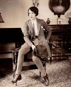 Bebe Daniels, 1920s Fashion Women, Masculine Fashion, 20s Fashion, Retro Mode, Silent Film, 1920s Fashion, 인물 사진, Downton Abbey