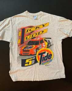 Vintage 1993 Ricky Rudd racing tee. Fits like a medium on a man, and more like a large on a female. Vintage Racing Tee, Aesthetic Shirts Vintage, Race Shirts, Nascar Design, Racing Graphics, Vintage Tshirt Design, Vintage Shirt Design, Nascar Shirt, Nascar Shirts