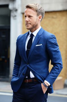 gentleman style Blue Coat Outfit Men, Coat Outfit Men, Blue Coat Outfit, Suit Combinations, Blue Coat, Coat Outfit, Well Dressed Men, Suit Up