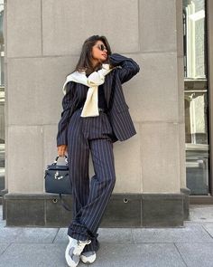 Blue Trousers Outfit, Striped Blazer Outfit, Blue Striped Suit, Stripe Pants Outfit, Striped Pants Women