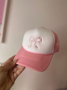 Pink Bow 🎀 Trucker Hat Pink Visor Hat One Size Fits Most, Pink Visor Hats One Size, Cute Summer Snapback Hat, Adjustable Short Brim Baseball Cap As Gift, Adjustable Short Brim Baseball Cap For Gift, Cute Adjustable Visor Hat, Pink Visor Hat, Cute Beach Visor Hat, Cute Adjustable Bucket Hat