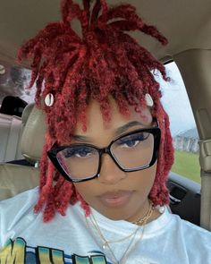 Female Dreads Hairstyles, Locs Colors, Dreads Black Women, Female Dreads, Red Locs, Dyed Dreads, Locs Inspiration, Red Dreads