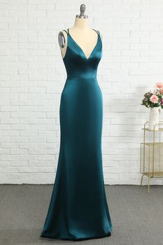 Zapaka Women Long Prom Dress Peacock Blue Mermaid Spaghetti Straps Backless Formal Dress – ZAPAKA Sum Dresses, Backless Bridesmaid Dress, Wedding Wishlist, Mermaid Bridesmaid, Lovely Partner, Mermaid Bridesmaid Dresses, Prom Ideas, Blue Mermaid, Dress Occasion