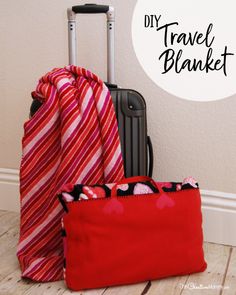 two pieces of luggage sitting next to each other on the floor with text overlay that reads diy travel blanket