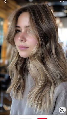 Minimal Money Piece Hair, Blonde To Brown Hair Transition, Light Brown Hair With Cool Highlights, Dark Blonde Mid Length Hair, Brown Hair With Blonde Babylights, Rambut Brunette, Brown Hair Looks, Bronde Balayage, Brown Hair Inspo