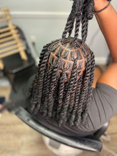 Invisible locs Invisible Twist Men, Mens Invisible Locs, Locks Invisible, Medium Invisible Locs, Invisible Locs Natural Hair, Invisible Locs Twist Men, Invisible Twist, Black Twist Hairstyles, Invisible Locs Men