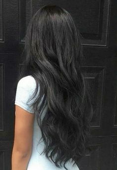 The Wet Look, Effortless Hair, Black Wavy Hair, Best Hairstyles For Women, Black Hair Aesthetic, Hairstyle Easy, Dark Brunette Hair, Jet Black Hair