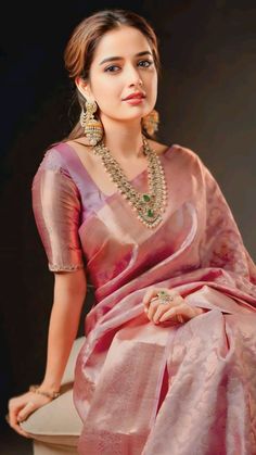 Ashika Ranganath Saree, Onam Sarees, Pink Banarasi Saree, Ashika Ranganath, Onion Pink, Half Saree Function, Saree Blouse Styles, New Saree Blouse Designs, Traditional Blouse Designs