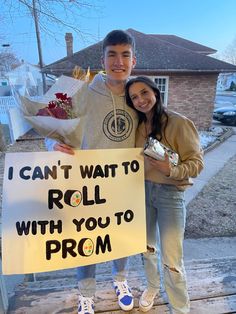 prom poster, prom idea, gf promposal, sushi promposal Promposal Ideas Simple, Promposal Ideas Funny Unique, Cute Promposals For Friends, Senior Promposal Ideas, Rugby Promposal, Cute Promposal Ideas For Girlfriend, Corny Prom Proposals, Promposal For Best Friend