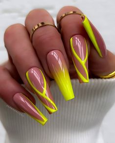 Fluorescent Nails, Neon Acrylic Nails, Unghie Sfumate, Wow Nails, Fancy Nails Designs, Vibrant Nails, Dope Nail Designs, Summer Acrylic Nails, Neon Nails