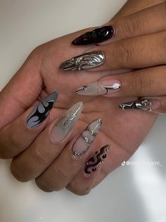 Prada Nails, Metallic Nails Design, Wow Nails, Punk Nails, Baby Nails, Blush Nails, Y2k Nails, Inspired Nails, Nail Looks