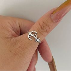 925 Sterling Silver Height: 10mm Finish: Oxidized Can Be Worn: On Multiple Fingers And Midi Ring Symbolizes: Life, Stability, And Connection Anchor With Rope, Yellow Stone Rings, Green Agate Ring, Rope Ring, Stackable Diamond Rings, Fashion Rings Silver, Rope Rings, Wedding Ring Sizes, Faux Pearl Earrings