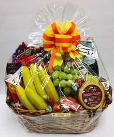 Ultimate Fruit & Treats-2 Size - Gift Baskets By Design SB, Inc. Humus Dip, Dip Cookies, Coffee Truffles, Fruit Basket Diy Gift, Client Gift Baskets, Snack Gift Baskets, Fruit Hampers, Chocolate Basket, Homemade Gift Baskets