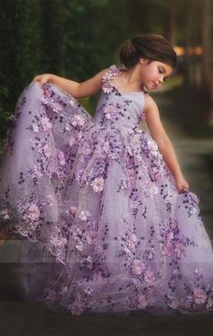 Lavender Flower Girl Dress, Girl Dresses Kids, Purple Flower Girls, Handmade Girls Dress, Purple Girls Dress, Princess Flower Girl Dresses, Kids Designer Dresses