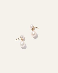 Freshwater Cultured Pearl Bold Drop Earrings Simple Classic Wedding, Top Pearl, Wedding 2025, Bridal Earrings Pearl, Gold Diamond Rings, Pearl Size, Pearl Drop Earrings, Organic Beauty, Gold Pearl