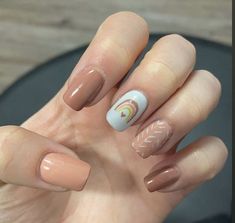 Boho Rainbow Nail Ideas, Rainbow Design On Nails, Boho Nails Simple Short, Boho Neutral Nails, Short Boho Nail Ideas, Boho Rainbow Nails Designs, Neutral Rainbow Nails, Boho Short Nails, Boho Nail Design