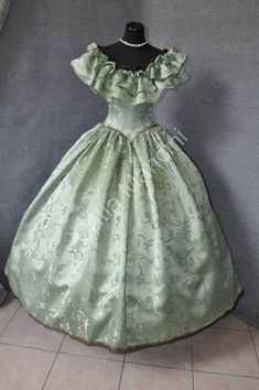 Late 1800s Dresses, 1800s Dresses, Victorian Ball Gowns, Victorian Era Dresses, Royal Clothes, Victorian Dresses, Ancient Dress, Royal Dresses, Old Dresses