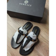 Versace Medusa Flat Thong Sandals Black Leather Womens 8 Eu 38 Dst669cs $850 Elegant Leather Flip Flops With Branded Insole, Elegant Leather Toe Post Flip Flops, Luxury Black Leather Flip Flops, Luxury Black Leather T-strap Sandals, Luxury Black T-strap Sandals, Designer Black Leather Flip Flops, Luxury Leather Open Toe Flip Flops, Designer Leather Flip Flops For The Beach, Designer Leather Flip Flops For Beach