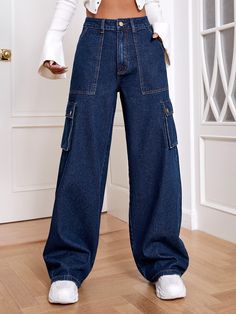 Cargo Pants Outfit Blue, Blue Jean Cargo Pants Outfit, Dark Blue Cargo Pants Outfit, Blue Cargo Jeans Outfit, Dark Blue Cargo Pants, Cargo Jeans Outfit Women, Jean Cargo Pants Outfit, Cargo Jeans Outfit, Flap Pocket Cargo Jeans