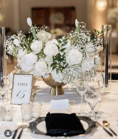 White Peonies Centerpiece, Peonies Wedding Centerpieces, Peonies Centerpiece, Friday Wedding, Wedding Reception Table Decorations, White Wedding Flowers, Wedding Reception Tables, September Wedding, Bridal Inspo