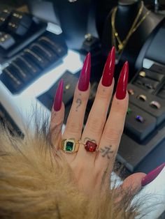 Chola Nails, Sharp Nails, Retro Nails, Claw Nails, Swarovski Nails, Blush Nails, Nails Only, Bling Acrylic Nails, Nail Jewelry