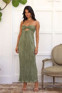 Cutout Style, Dress Sage, Prom Shopping, Guest Attire, Long Bodycon Dress, Shower Dresses, Strapless Maxi, Dress Inspo, Strapless Maxi Dress