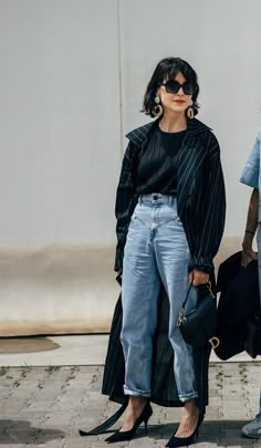 Millenial Outfit Updates, Oscar Style, Ageless Style, Big Clothes, Autumn Street Style, Street Style Chic, Denim Outfit, Moda Fashion, European Fashion