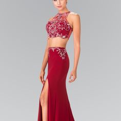 Halter Neckline Two-Piece Prom Dress. Cut-Out Leg And Back. Sleeveless And Mermaid Maxi Long Skirt. Material: 100% Polyester Halter Neckline Long Sleeveless Dress Jeweled Bodice Two-Piece Maxi Long Dress Mermaid Long Dress Style: Halter Neckline, Sexy Mermaid Silhouette Skirt, Long Length, Sleeveless. Occasion: Formal, Evening, Guest Of Wedding, Bridal, Bridesmaid, Mother Of The Bride, Gala, Party, Special Occasion. 2 Piece Formal Dresses, Two Piece Prom Dresses, Two Piece Prom, 2 Piece Prom Dress, Red Two Piece, Fab Dress, Affordable Prom Dresses, Tulle Ball Gown, Illusion Dress