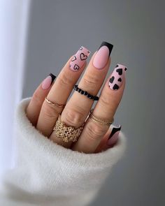 Pink Black Nails, Matte Pink Nails, Long Square Nails, Matte Black Nails, Black Acrylic Nails, Square Nail Designs, Matte Nails Design