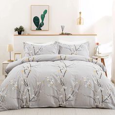 PRICES MAY VARY. 🌼 PACKAGE & SIZE：This grey duvet cover set include 2 Piece.Available in duvet cover Twin: 1 duvet cover (68"x 86") and 2 pillowcases (20"x 26"). TIPS: COMFORTER AND PILLOW ARE NOT INCLUDE. 🌼 UNIQUE GREY FLORAL DESIGN: This Grey Floral duvet cover is a unique pink plum blossom design,HD printing,simple and fashionable pattern,the pattern is clear and the color is bright.Blossom printed looking and beautiful color give your bedroom a bright and lively atmosphere, suitable for pe Bedsheet Embroidery, Aesthetically Pleasing Bedroom, Cherry Blossom Bedroom, Cute Bed Sheets, Floral Room Decor, Asian Bedroom, Bedroom Sunroom, Sheets Bedding, Blankets For Winter