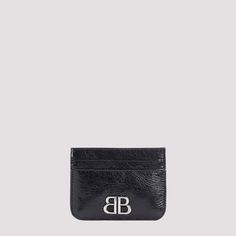 Balenciaga Monaco Ca Ho Wom Black Lamb Leather Credit Card Case. Black Arena calf skin, silver-toned metal Monaco logo on the front, 2 credit card slots for side, one central compartment. Woman Card, Balenciaga Black, Card Case Wallet, Balenciaga Shoes, Balenciaga Bag, Black Wallet, Chic Accessories, Luxury Accessories, Fashion Labels