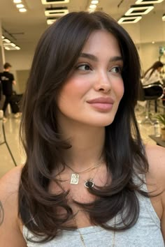 Platinový Blond, Brown Layered Hair, Face Framing Hair, Brunette Hair Cuts, Bangs With Medium Hair