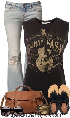 Mode Country, Mode Tips, Torn Jeans, Fringe Sandals, Mode Boho, Rock Revival Jeans, Cooler Look, Johnny Cash, Country Outfits