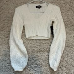 Lulus Sweater White Beuatiful Cropped White Knit Sweater, White Fitted V-neck Cropped Sweater, Coquette Sweaters, White Knit Sweater Outfit, Stylish Images, Knit Sweater Outfit, White Knit Sweater, Sweater Crop, Fall Fits