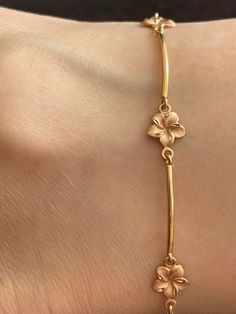 Gold Anklet Designs, Gold Earrings Models, Anklet Designs, Pretty Jewelry Necklaces, Plumeria Flowers, Jewelry Accessories Ideas, Gold Fashion Necklace, Dope Jewelry