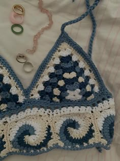 #crochet#crocheting#handmade#top Quick Crochet Patterns, Crochet Clothing And Accessories, Kawaii Crochet, Beginner Crochet Projects, Crochet Summer, Fun Crochet Projects, Crochet Top Pattern, Diy Crochet Projects