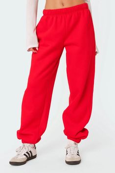 Clark Oversized Sweatpants – edikted Sweatpants Oversized, Outfit Ideas Work, Tv Clothes, Red Sweatpants, Oversized Sweatpants, Sweatpants Outfit, Gap Women, Womens Sweatpants, S Models