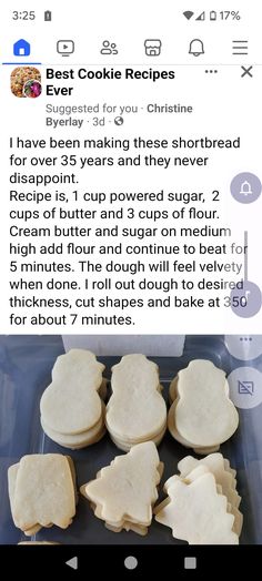 some cookies that are sitting in a plastic container