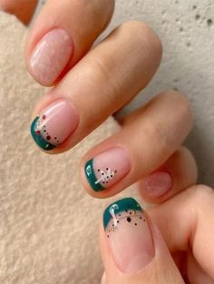 Christmas Nails Trendy, Xmas Nail Designs, Christmas Nail Colors, Christmas Gel, December Nails, Red Christmas Nails, Winter Nails Acrylic