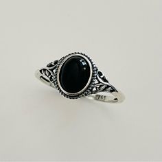 Sterling Silver Solitaire Black Agate Ring With Swirly, Silver Ring, Wedding Ring, Onyx Ring, 925 Stamped, Great Gift For Any Occasion Can Be Worn Multiple Fingers, Midi Ring Black Agate Offers You Prosperity, A Victory For Athletes And Courage. As A Talisman, Black Agate Is Used To Promote Courage And Self-Confidence. Perfect Gift Idea For Birthday, Anniversaries, Engagement, Graduations, Bridesmaid, Oct Birthstone, Mother’s Day, Valentine’s Day, Promise, Good For Any Occasion. Note: Due To The Sterling Silver Black Rings, Black Rings For Women Stones, Black Crystals Ring, The One Ring Black, Black Oval Stone Ring, Onyx Stone Rings, Black Stone Signet Ring, Vintage Onyx Ring Eragem, Regulus Black Ring