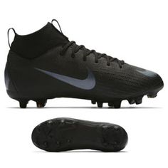 the nike mercion soccer shoe is shown in black and silver