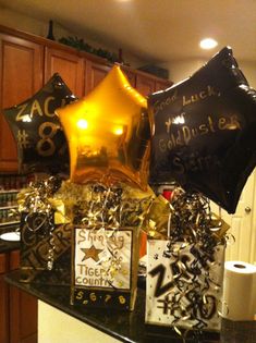 balloons, streamers and decorations on a counter top