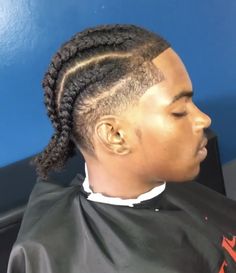 Bread Hairstyles, Cornrows Short Hair, Braid Aesthetic, Lamont Johnson, Twist Hair Men, Cornrow Braids Men, Mens Twists Hairstyles, Hairstyles Videos Tutorials, Hair Twists Black